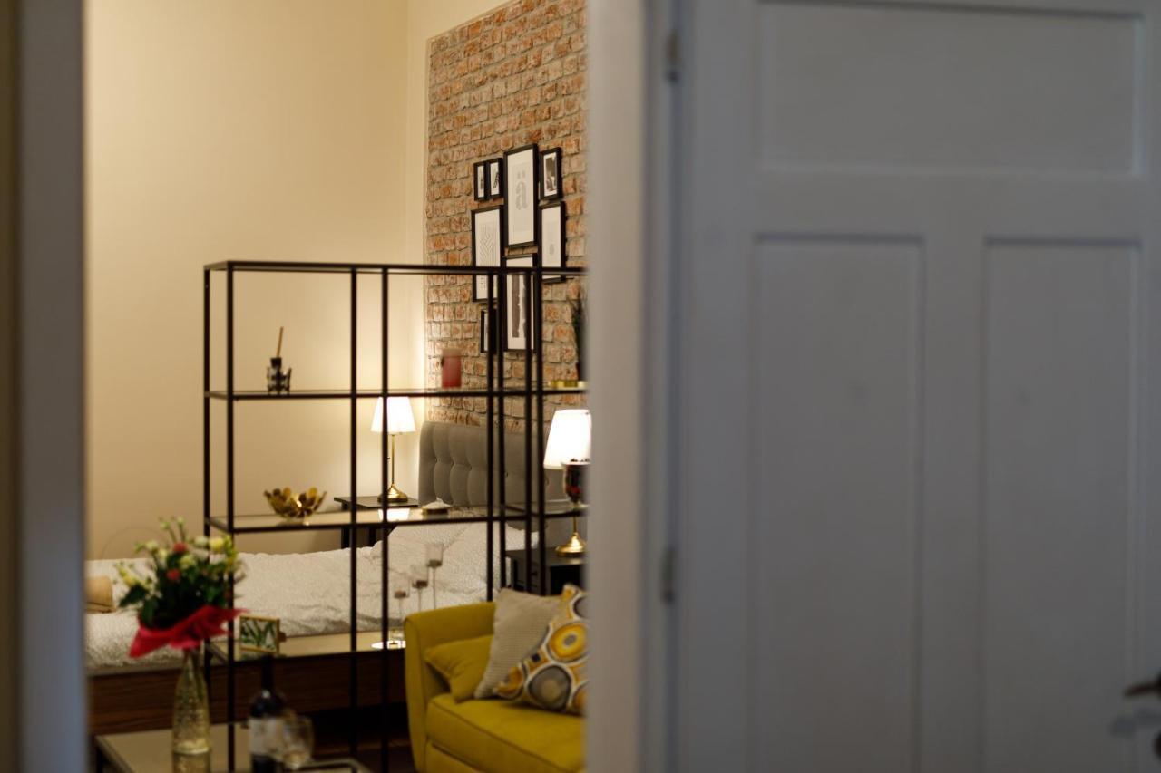 Ferienwohnung Stylish Flat In The Heart Of Historical Center Timişoara Exterior foto